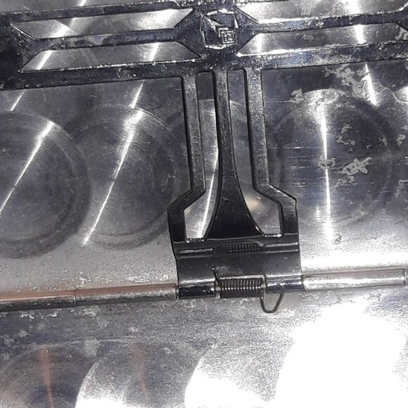 Elgin American Art Deco Cigarette Case 1930s Enamel Look Paint Vintage Green Ant - Picture 6 of 7